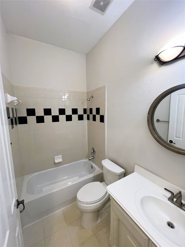 2503 Grizzly Run Ln, House other with 3 bedrooms, 2 bathrooms and null parking in Euless TX | Image 23