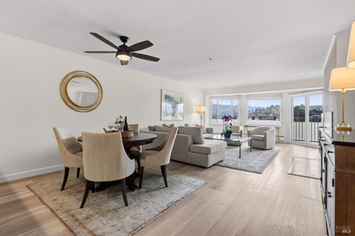2c-160 Seminary Dr, Mill Valley, CA, 94941-3108 | Card Image