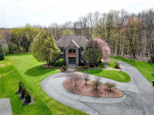 12 Shone Cir, Mendon, NY, 14506-9756 | Card Image
