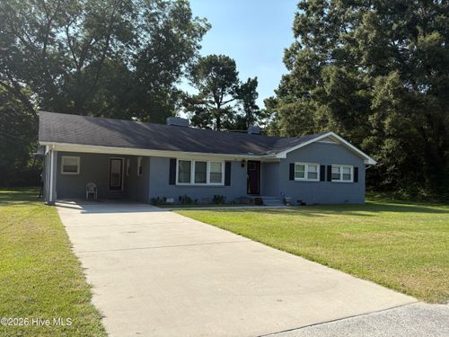 1011 Van Nortwick St, Greenville, NC, 27834-1457 | Card Image