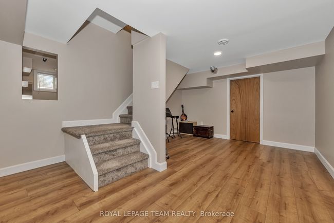 129 Ridgeview Dr, House other with 5 bedrooms, 3 bathrooms and 4 parking in Carp ON | Image 32