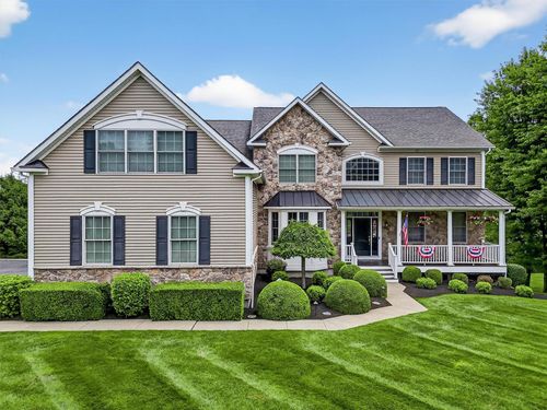 36 Ballymeade Rd, East Fishkill, NY, 12533-6286 | Card Image