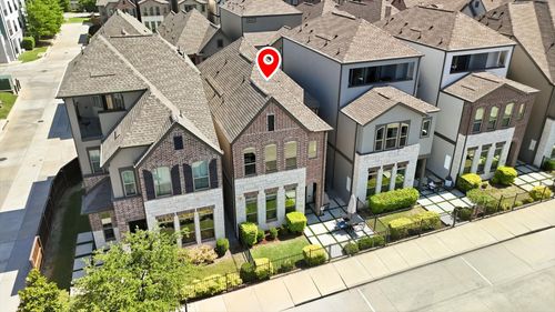 7129 Laurel Rdg, Dallas, TX, 75231-5851 | Card Image