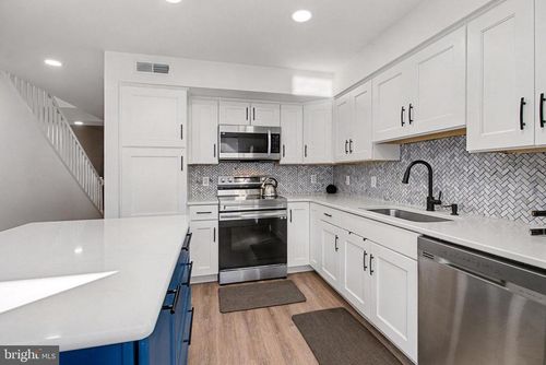 75 Petersburg Ln, DUNCANNON, PA, 17020-1900 | Card Image