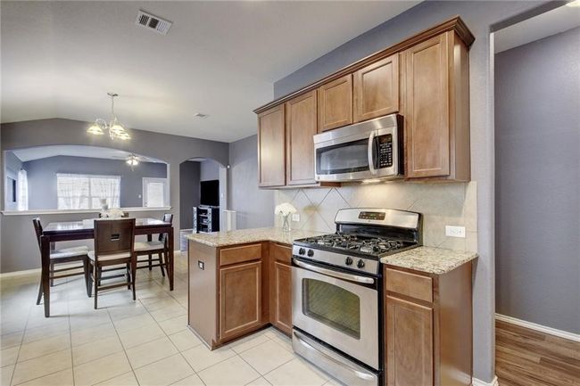 1036 Estival Dr, House other with 3 bedrooms, 2 bathrooms and 4 parking in Kyle TX | Image 7