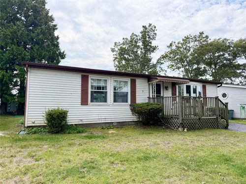 5 Holly Drive, Brookhaven, NY, 11949 | Card Image