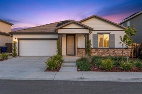 2209 Greenhorn Rd, Patterson, CA, 95363-2683 | Card Image