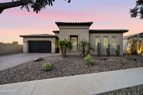 3010 E Desert Ln, Phoenix, AZ, 85042-7195 | Card Image