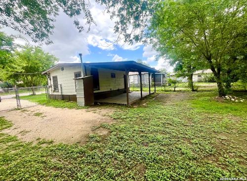 1514 Commercial Ave, San Antonio, TX, 78221-1034 | Card Image