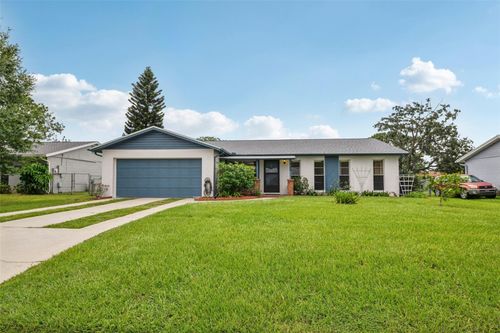 550 Floral Dr, KISSIMMEE, FL, 34743-9418 | Card Image