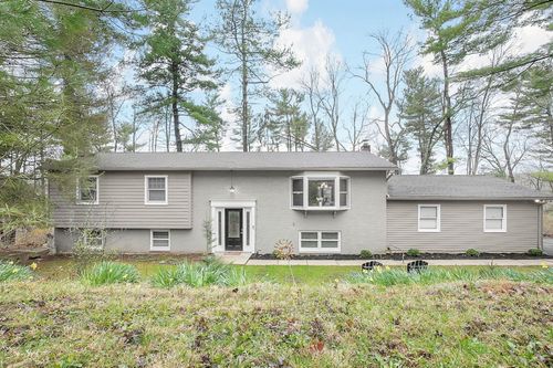 291 Pinetree Dr, Granville, OH, 43023-9548 | Card Image