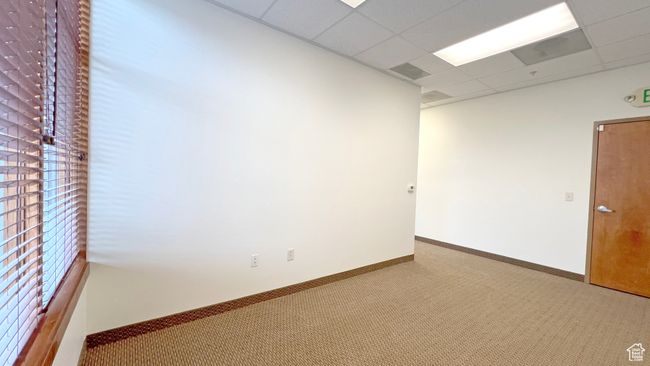 Receptionist / Greeting / Suite Lobby | Image 9