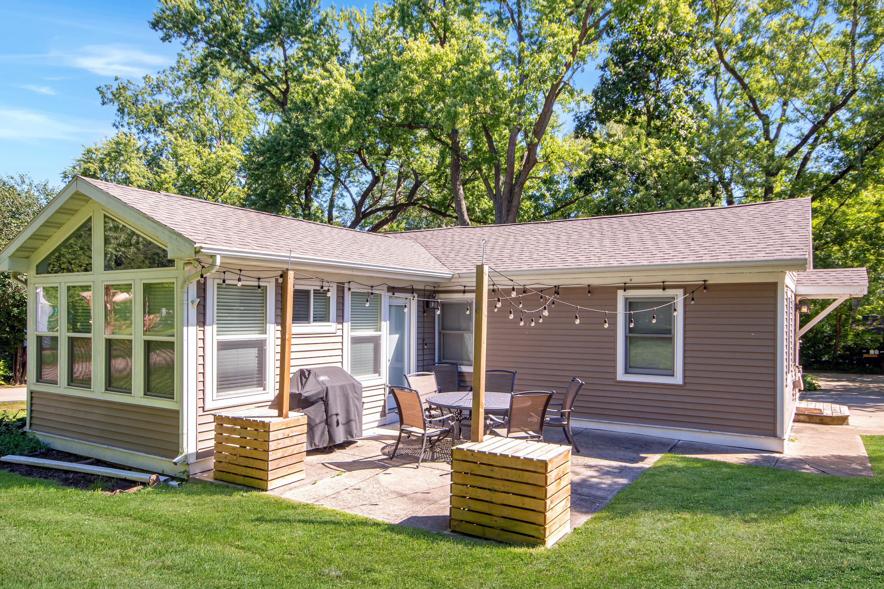 Spruce St, Delavan, WI 53115