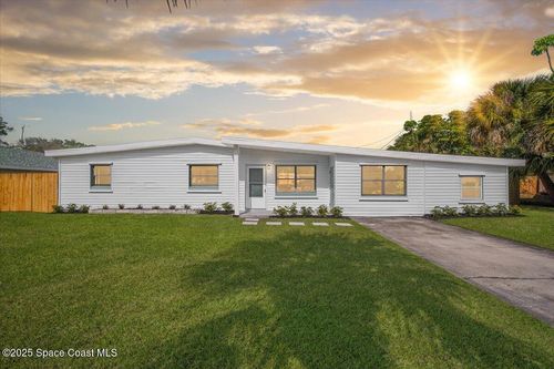 1800 Elmwood Dr, Melbourne, FL, 32935-6018 | Card Image