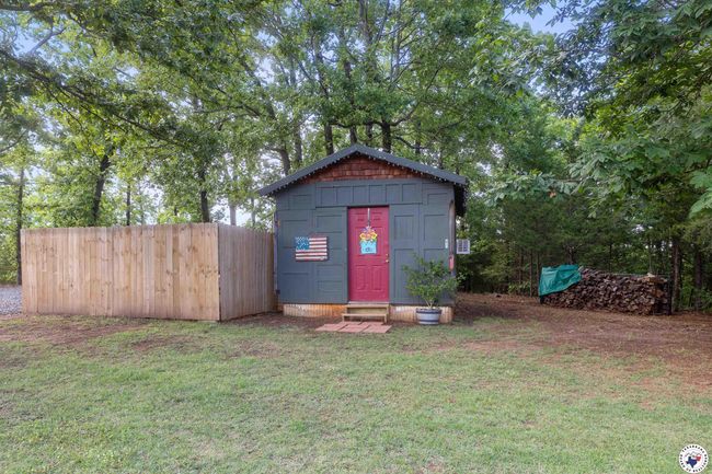 5688 Texas Highway 8, House other with 3 bedrooms, 2 bathrooms and null parking in Linden TX | Image 26