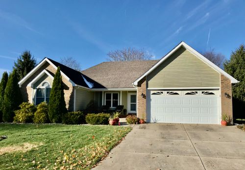 102 Field St, White Pigeon, MI, 49099-8166 | Card Image