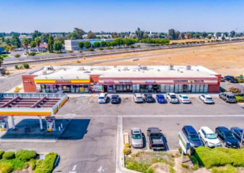 1130 Country Club Dr, Madera, CA, 93638-2691 | Card Image