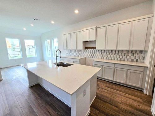 14956 Heather Ln, Conroe, TX, 77385 | Card Image