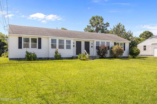 334 Starling St, Jacksonville, NC, 28540-6529 | Card Image