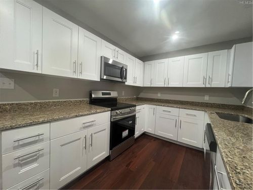 1525 City Park Ave, Portsmouth, VA, 23701-2226 | Card Image