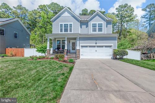 8201 Ruddock Pl, Hayes, VA, 23072-3758 | Card Image