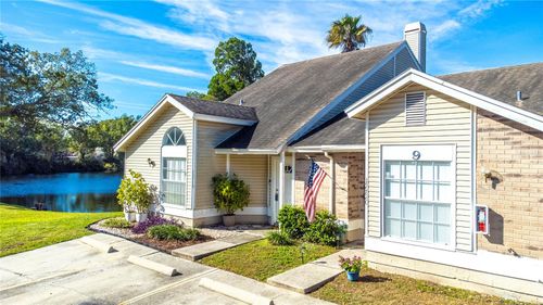 12718 Wood Trail Blvd, TAMPA, FL, 33625-5660 | Card Image