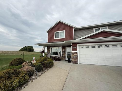 582 Alyssa St, Tomah, WI, 54660-8197 | Card Image