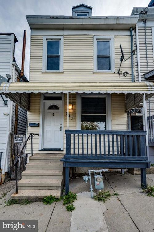 547 S 10th St, READING, PA, 19602-2517 | Card Image