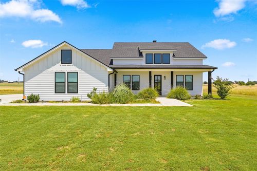803 Willow Moon Ranch Rd, Crawford, TX, 76638-2511 | Card Image
