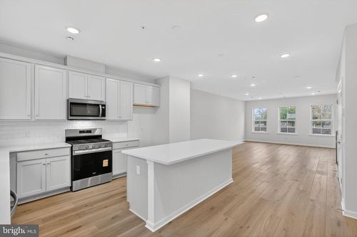 10102-103 Beacon Ct, Royersford, PA, 19468 | Card Image