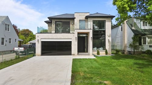 9 Earl St, Mississauga, ON, L5M1N6 | Card Image