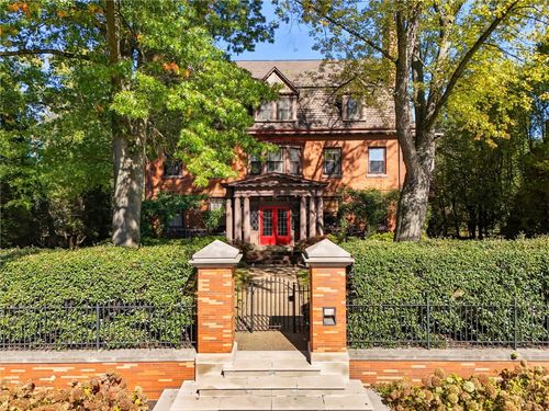 5427 Forbes Ave, Squirrel Hill, PA, 15217-1105 | Card Image