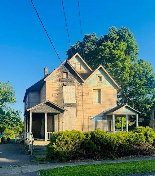 504 Matthew St, Elmira, NY, 14901-1604 | Card Image