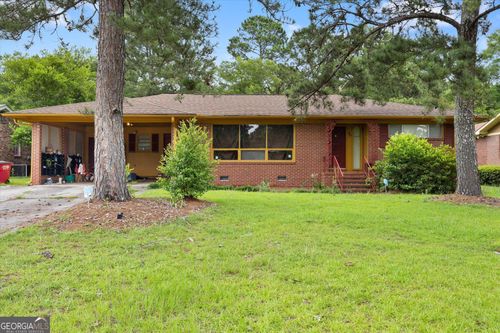 2965 Malibu Dr, Macon, GA, 31211-2648 | Card Image