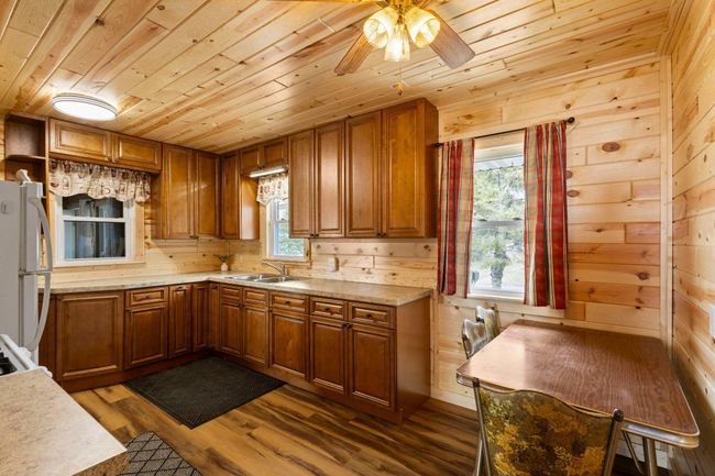 Kitchen | Image 13