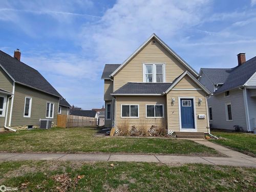 410 E Wheeler St, West Burlington, IA, 52655-1347 | Card Image