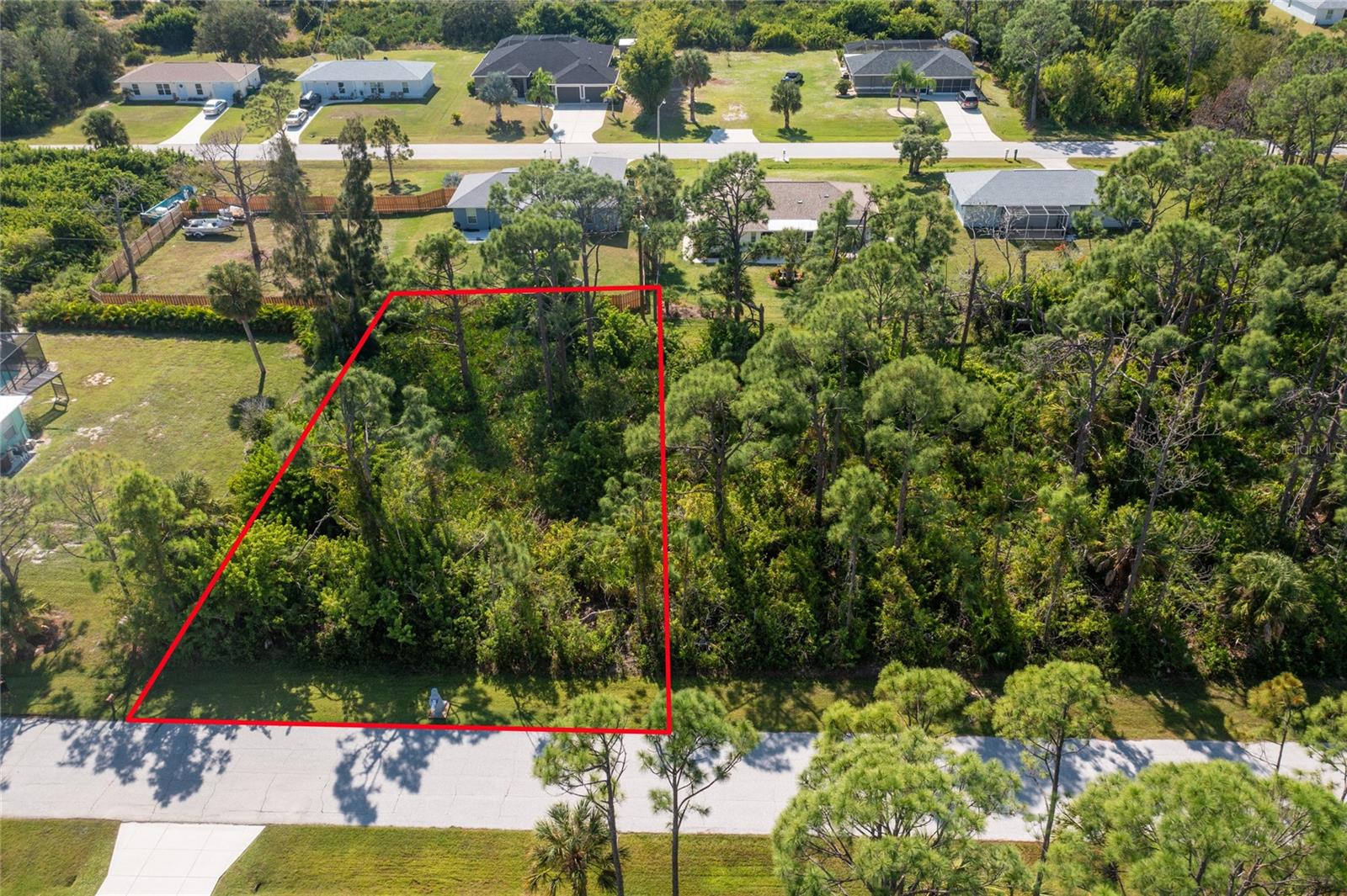 12021 Newgate Avenue, Inactive in Port Charlotte Zoocasa