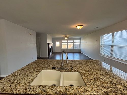 1104 Piedmont Dr, Mckinney, TX, 75071-6092 | Card Image