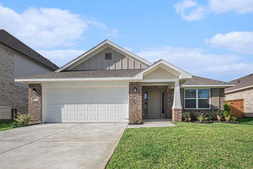 13615 Seneca Lake Dr, Texas City, TX, 77568-2229 | Card Image