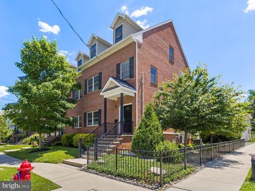 36 Park St, BORDENTOWN, NJ, 08505-1341 | Card Image