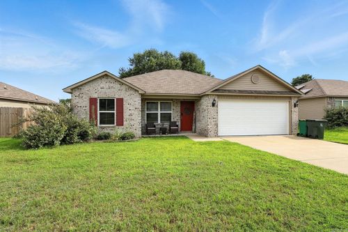 17 Diamanitina Way, Little Rock, AR, 72204 | Card Image