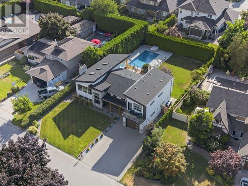 4354 Kensington Dr, Kelowna, BC, V1W2L8 | Card Image