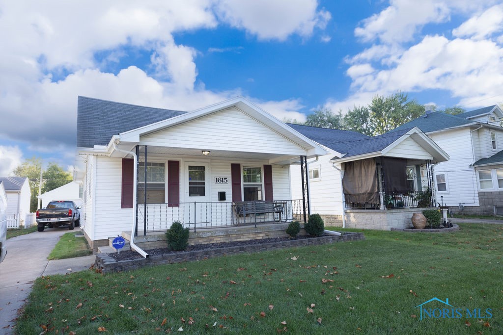 Schomberg St, Toledo, OH 43605