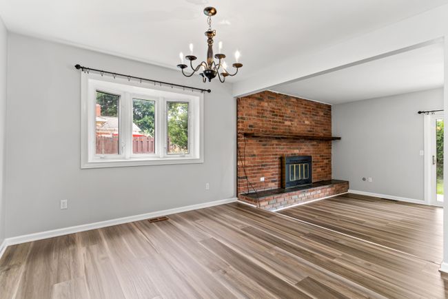 16592 Country Club Dr, House other with 3 bedrooms, 2 bathrooms and null parking in Livonia MI | Image 13