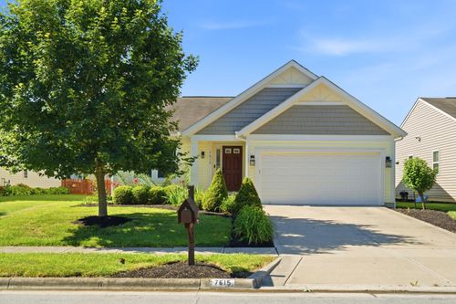 7615 Maple Trunk Dr, Canal Winchester, OH, 43110-7743 | Card Image