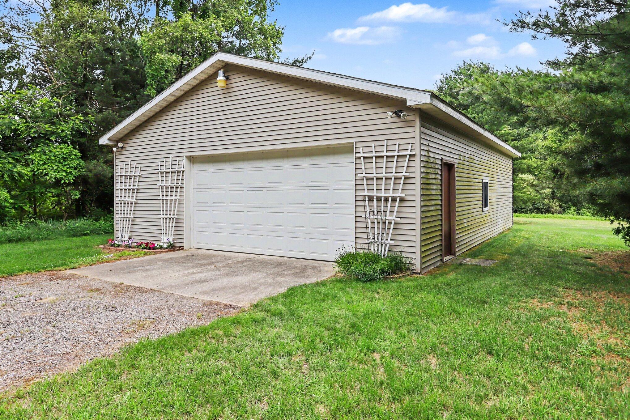 Residential in Pennfield Charter Township 5
