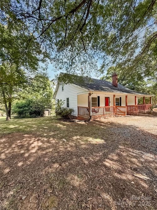 3490 Us Highway 220 Bus, Stoneville, NC, 27048-8031 | Card Image