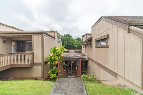 apt-6-47-672 Hui Kelu St, Kaneohe, HI, 96744-4628 | Card Image