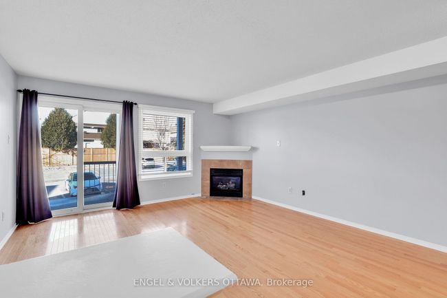 10 - 811 Longfields Dr, Condo with 2 bedrooms, 3 bathrooms and 2 parking in Nepean ON | Image 16