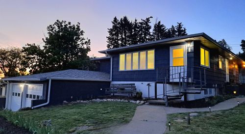 213 Rio Vista Rd, Torrington, WY, 82240-1705 | Card Image